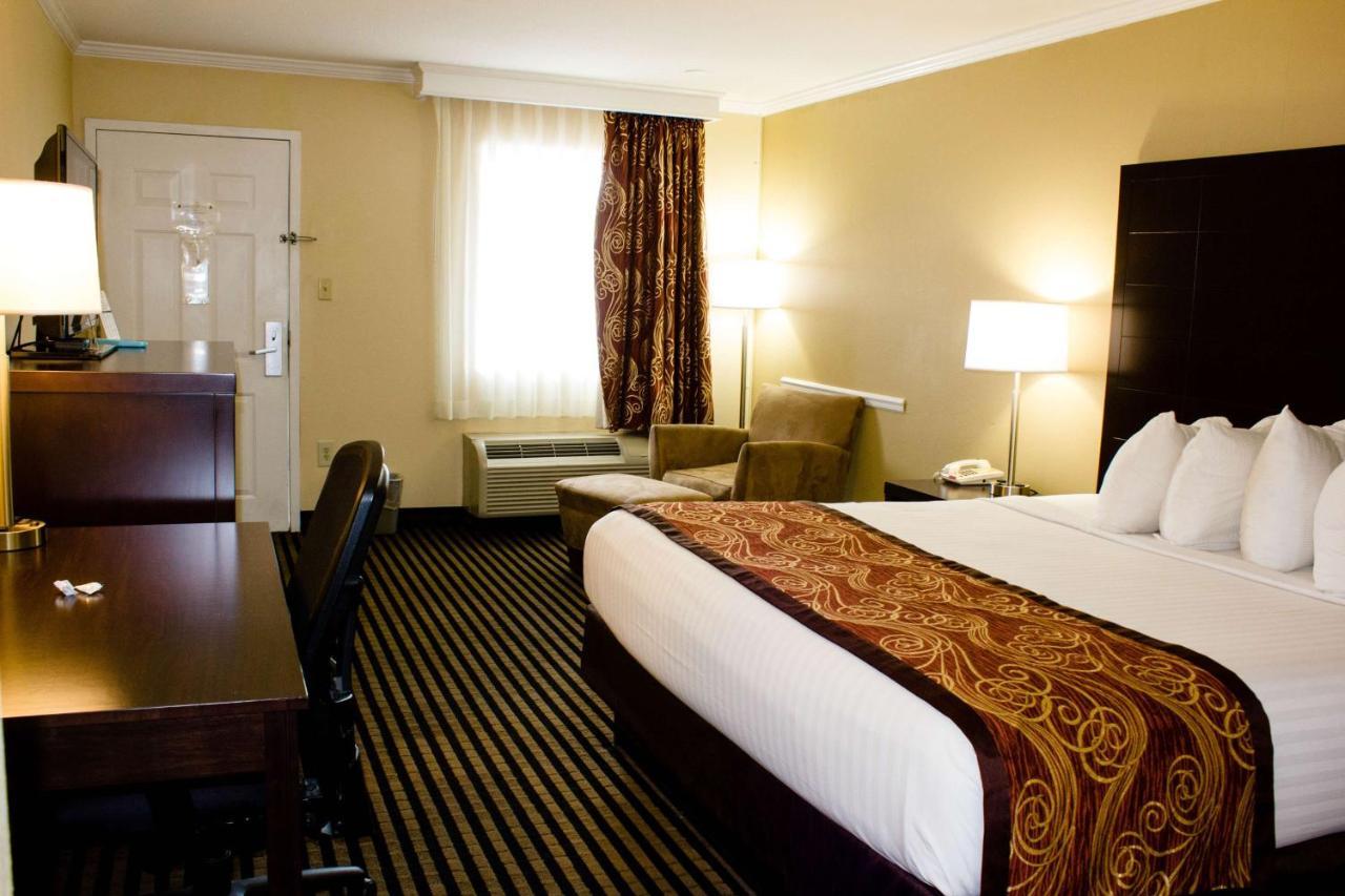 Best Western - Mckenzie Eksteriør billede