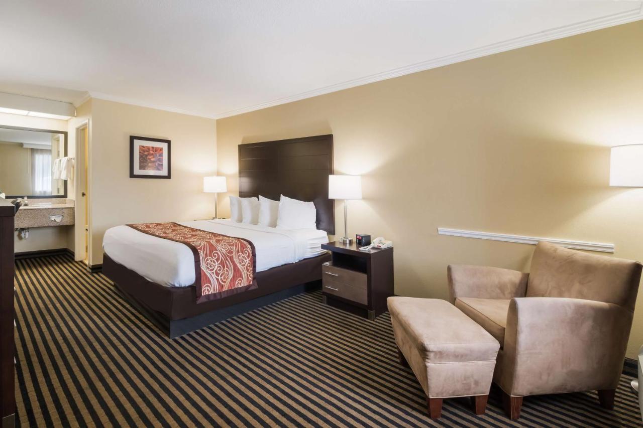 Best Western - Mckenzie Eksteriør billede